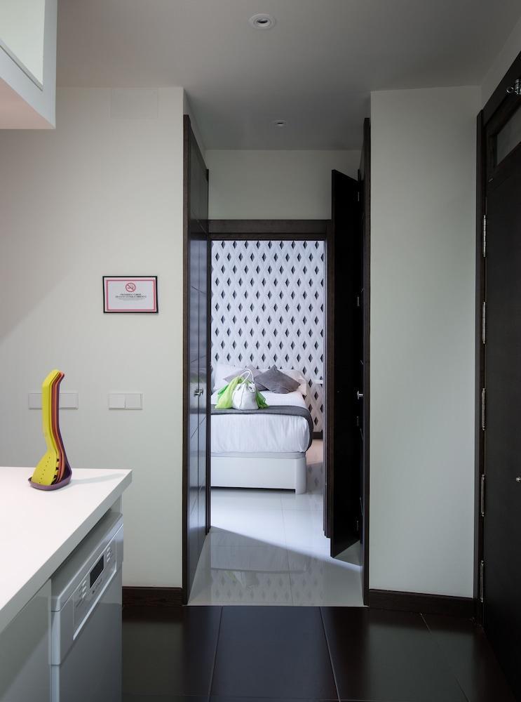 Roisa Suites Madrid Exterior foto
