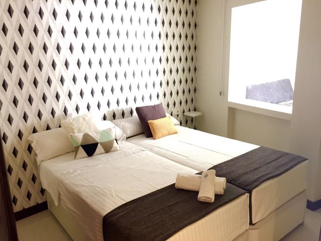 Roisa Suites Madrid Exterior foto