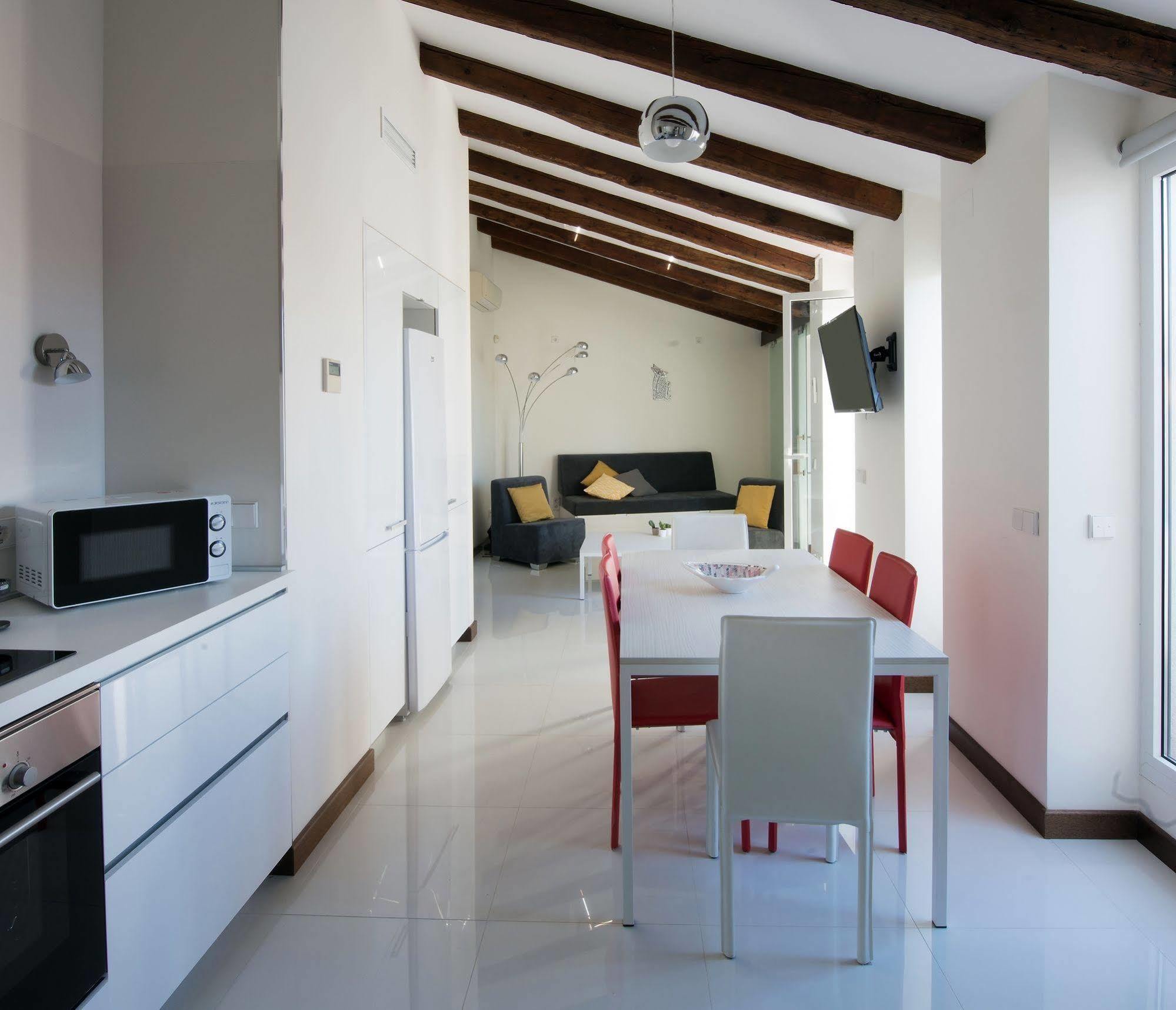 Roisa Suites Madrid Exterior foto