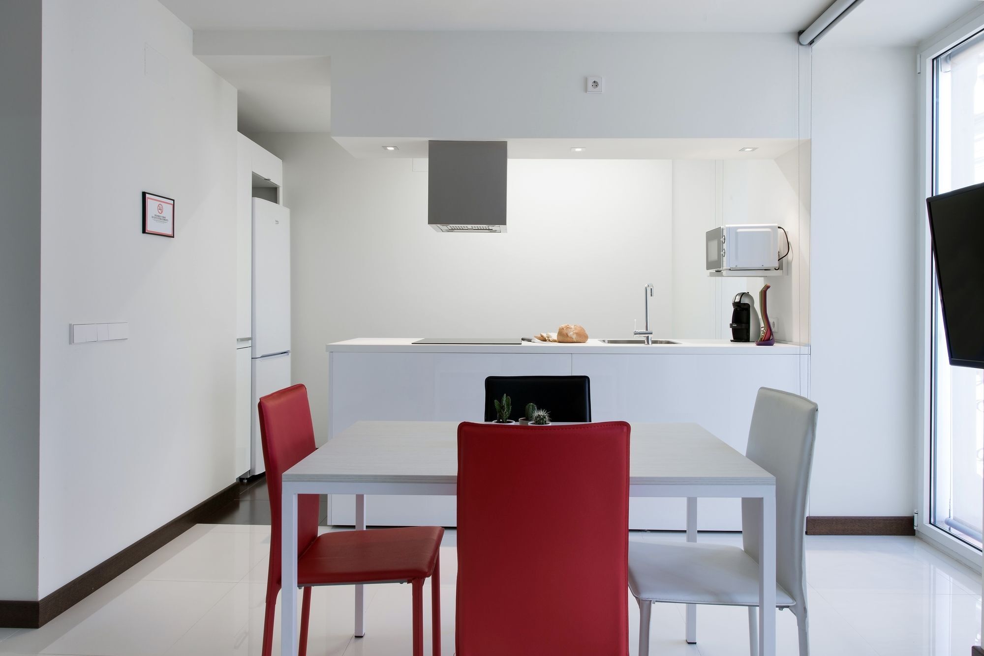 Roisa Suites Madrid Exterior foto