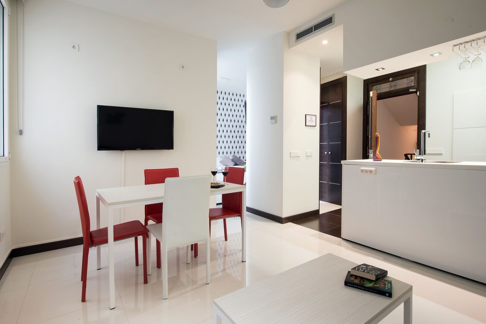 Roisa Suites Madrid Exterior foto
