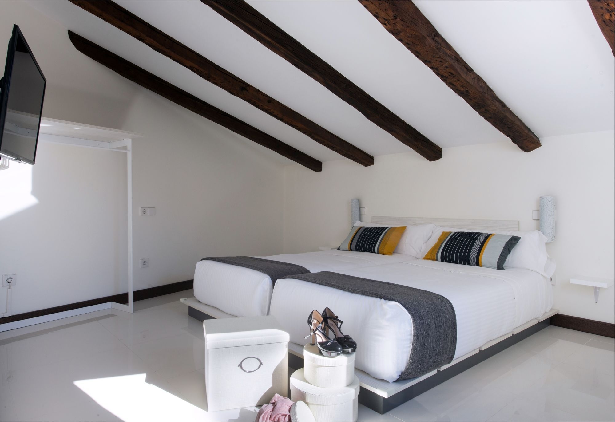 Roisa Suites Madrid Exterior foto